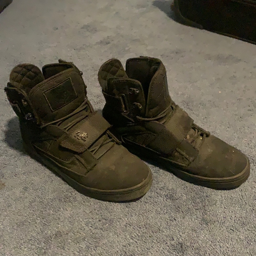 Vlado high top shoes